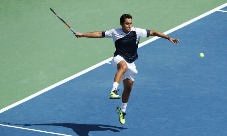 Tenista español Nicolás Almagro anuncia su retiro